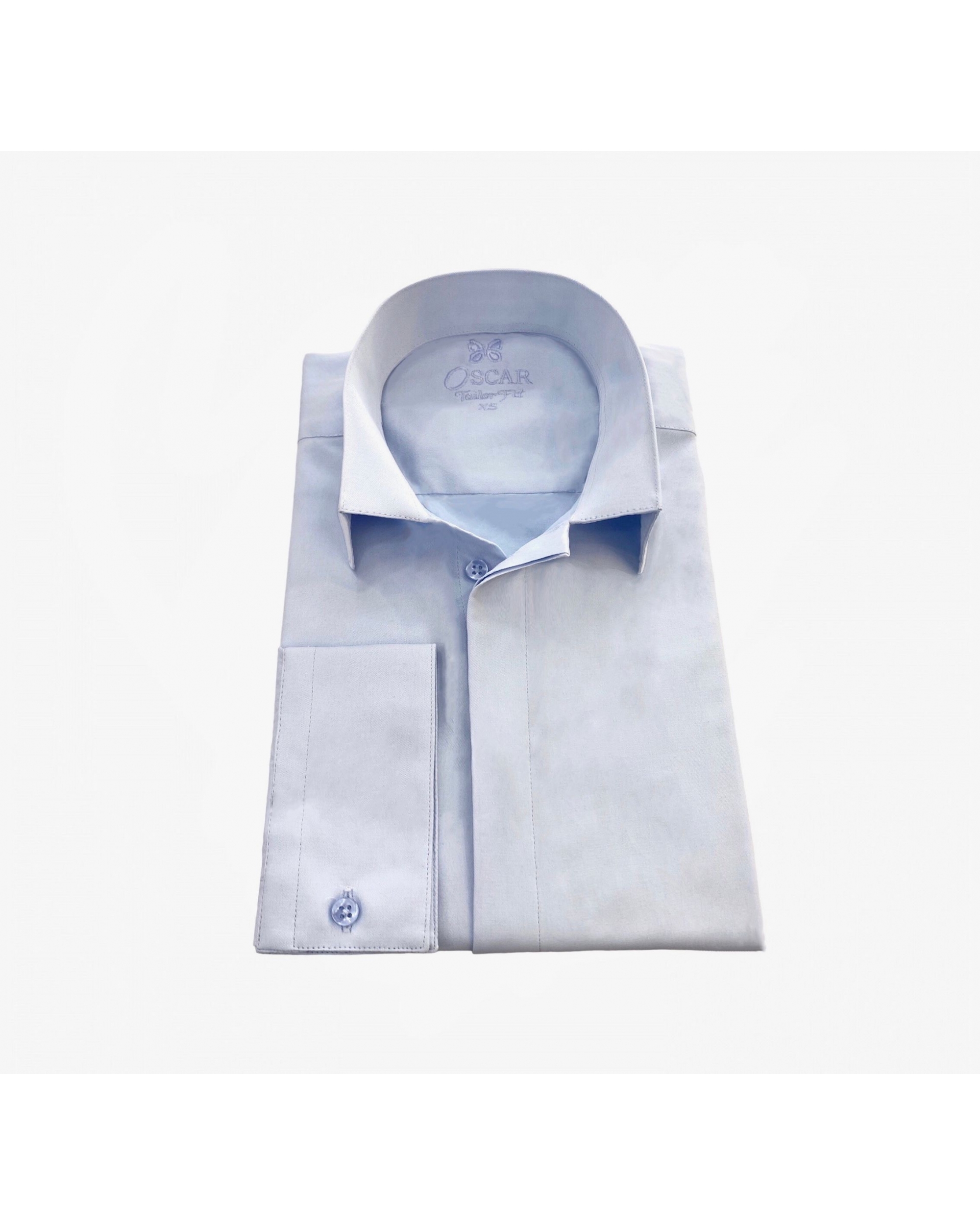 Chemise ciel à col inversé...