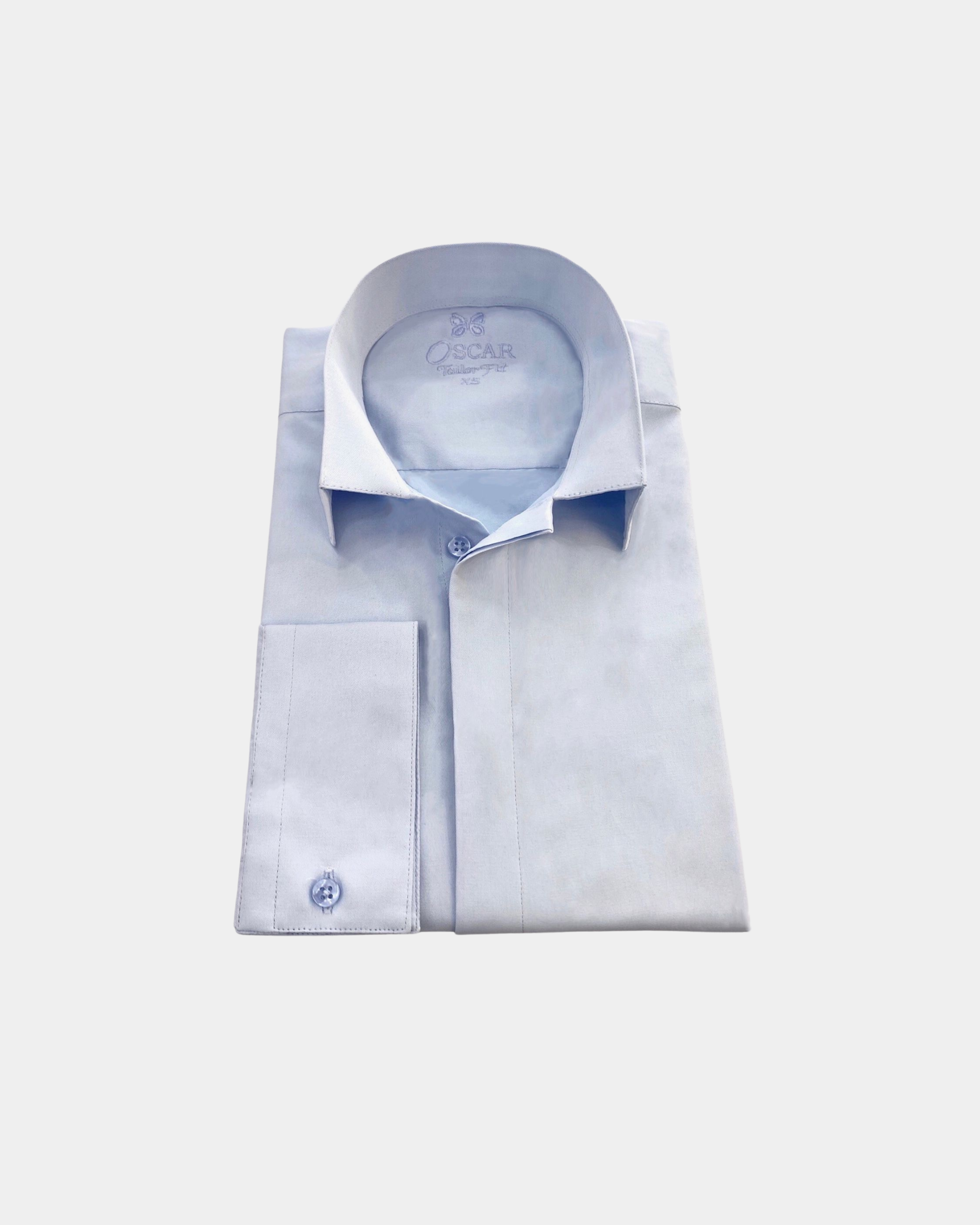 Chemise ciel à col inversé...